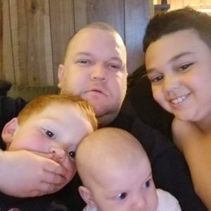 Meet your Posher, Bobby